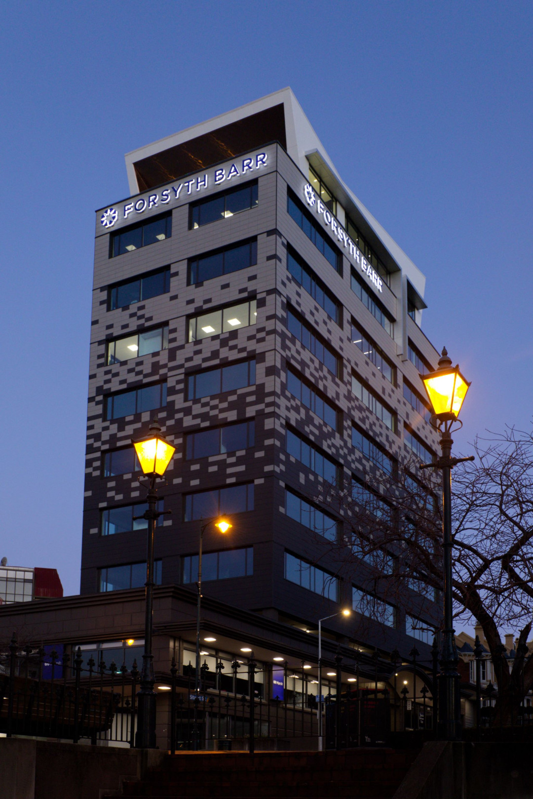 R1 12783